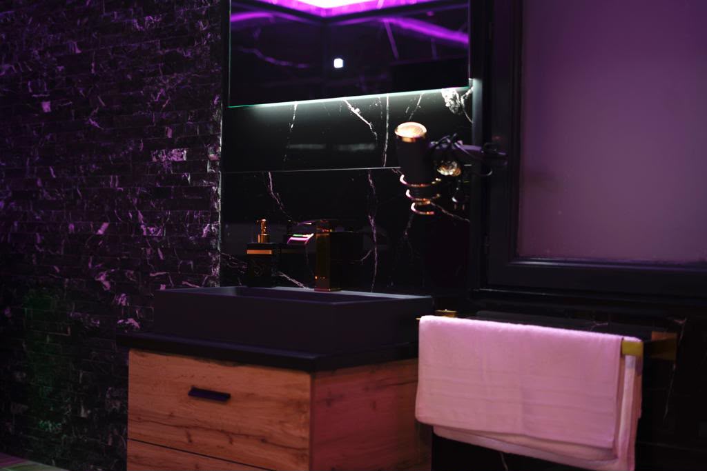 miroir-led-salle-bain-spa-design-nord.jpg